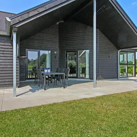 Thorfin - 200m From The Sea By Interhome *