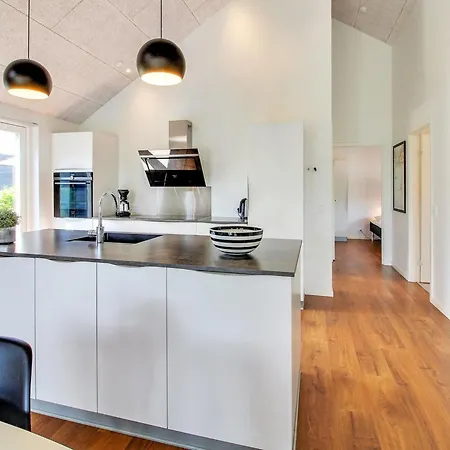 Thorfin - 200m From The Sea By Interhome Feriehus *